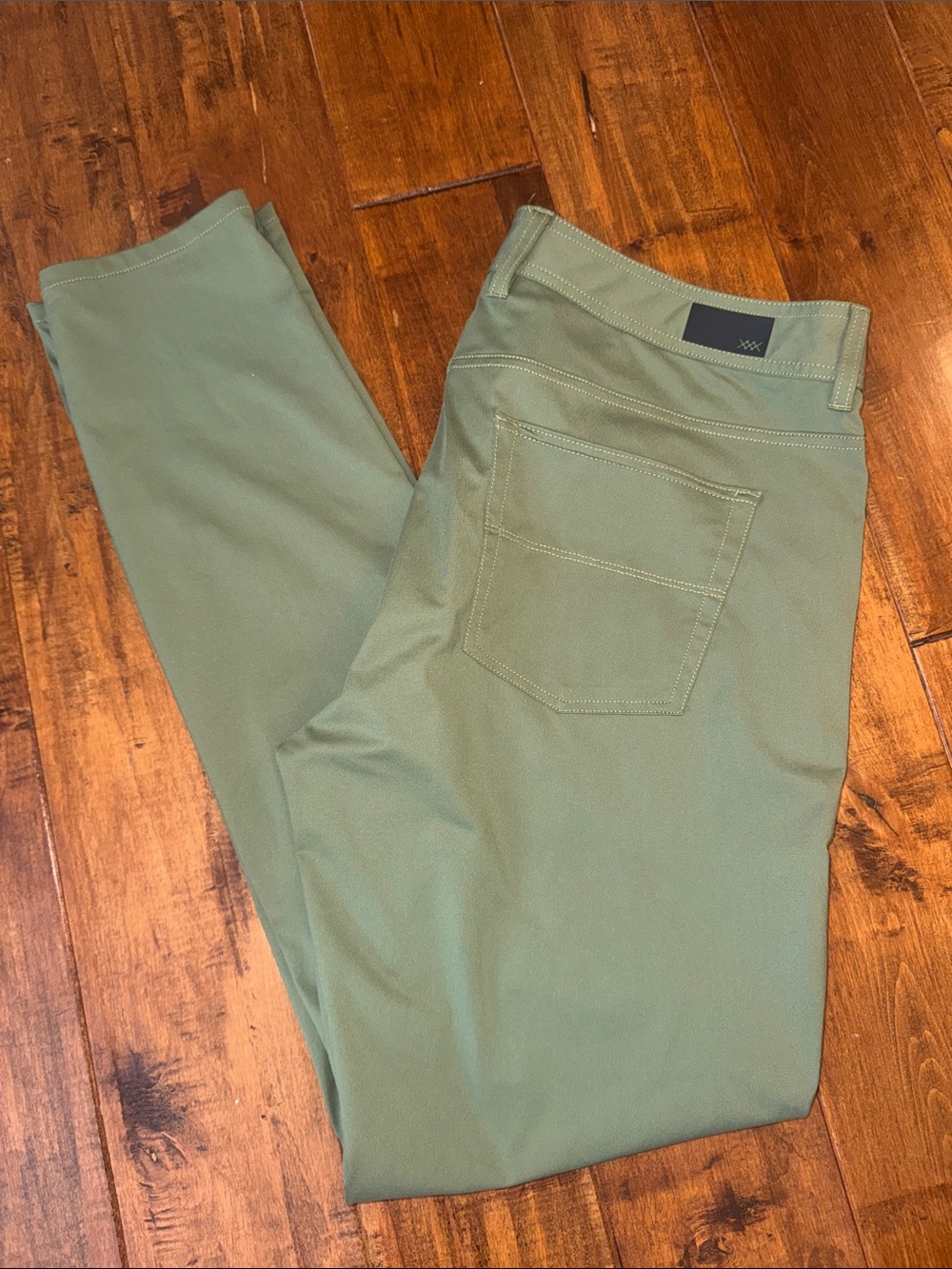 Rhone 5 Pocket Commuter Pants men’s size 34 Green EUC